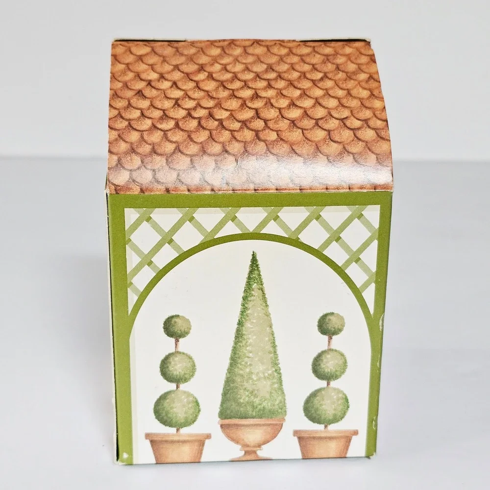 1993 Trapp Private‎ Gardens #20 Water Perfumed Candle 5oz Vintage Home Fragrance
